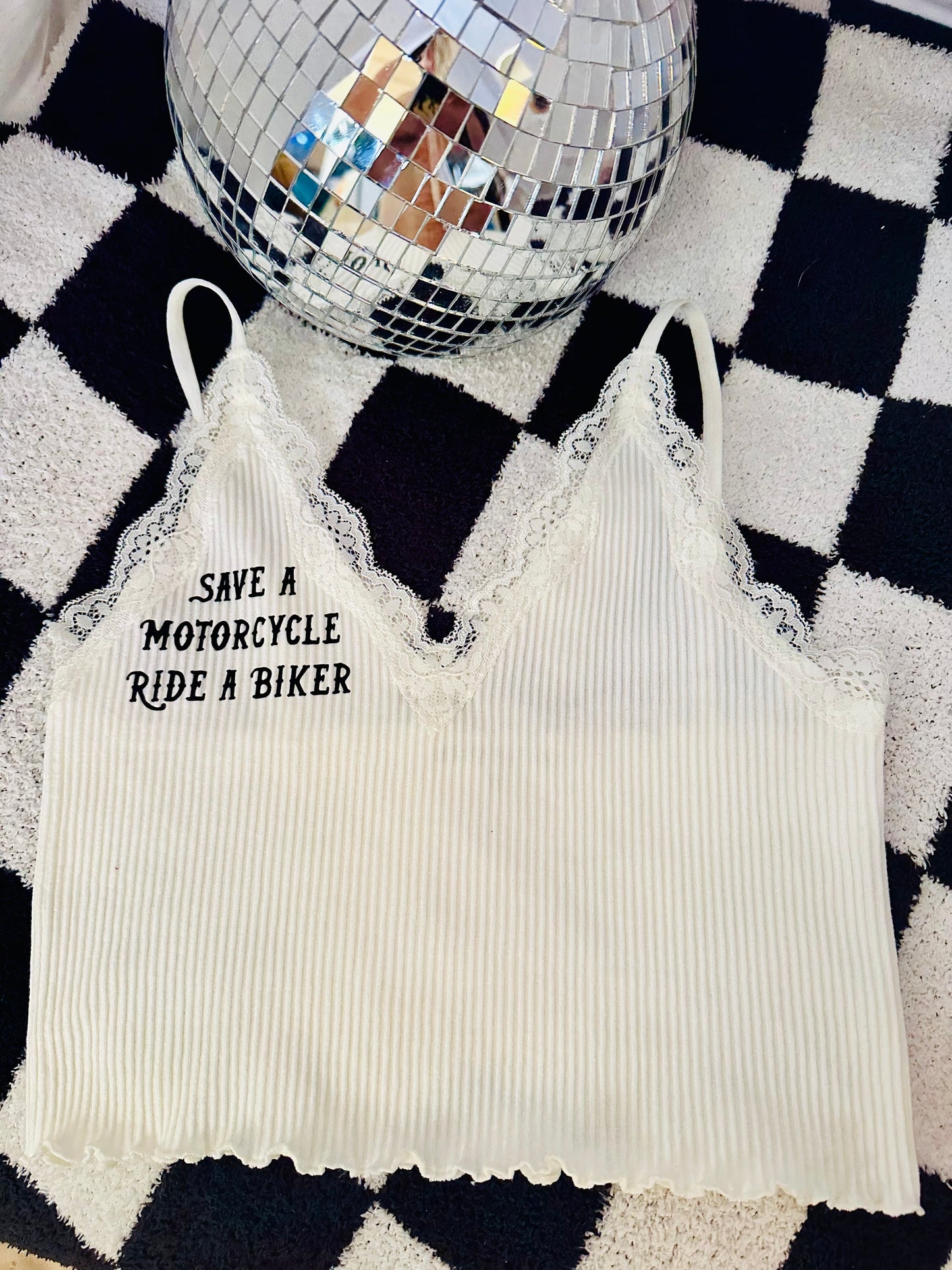 Lace Crop Tank white