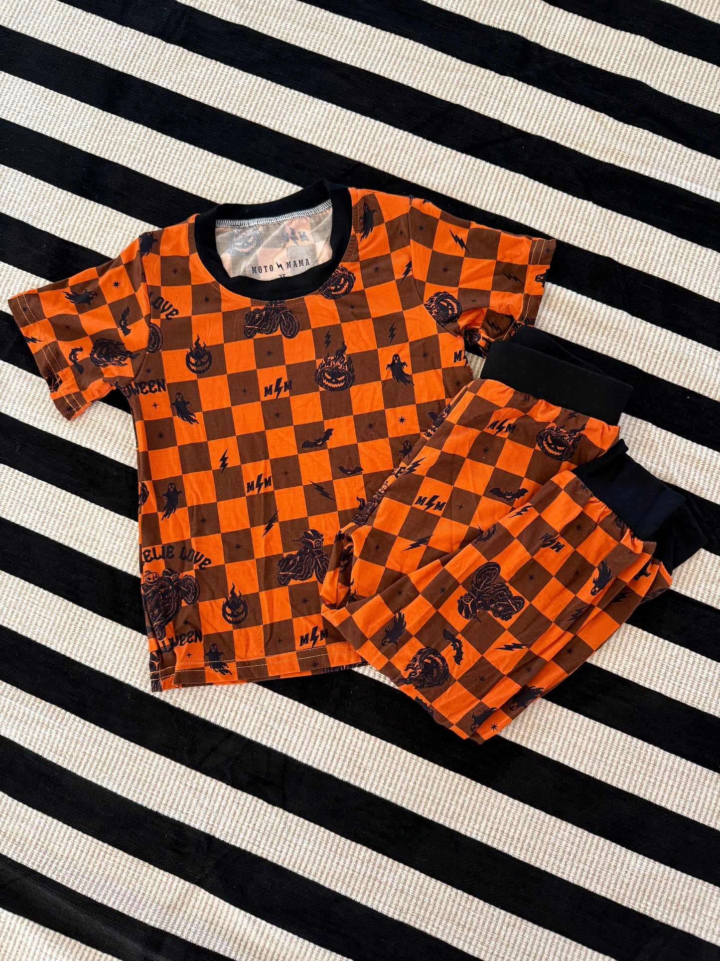 I Wheelie Love Halloween 🎃 TShirt Pant set